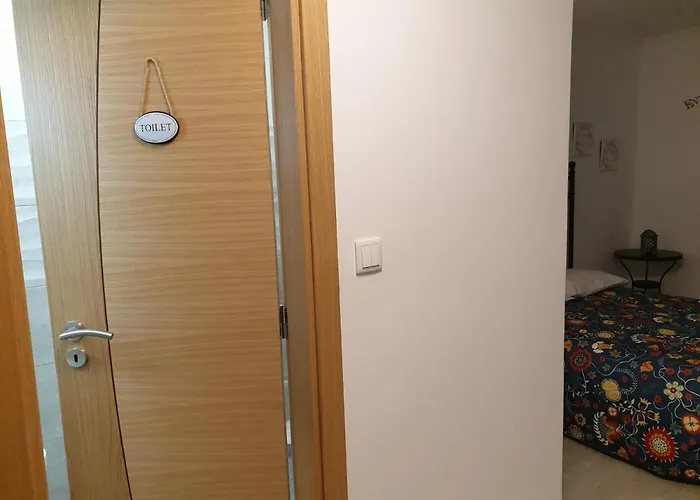 Hostal Terminal 4 Lisboa